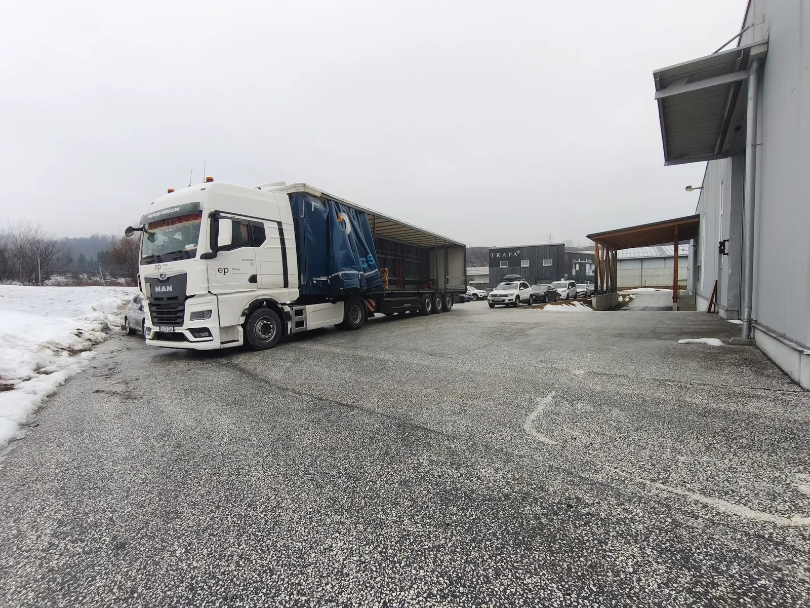 Produktionsgebäude der TRAPA GmbH in Blintendorf
